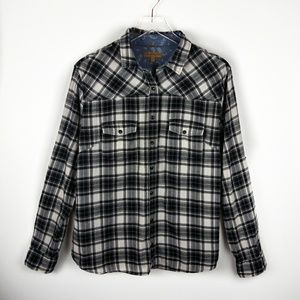 Bea Jachs Girlfriend black plaid with pearl snaps